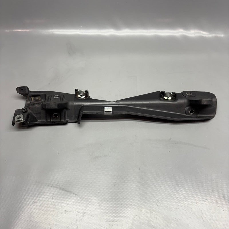 7616656 BMW K1600GT CASE HOLDER RIGHT 2011 2012 2013 2014 2015 2016 OEM 7616656