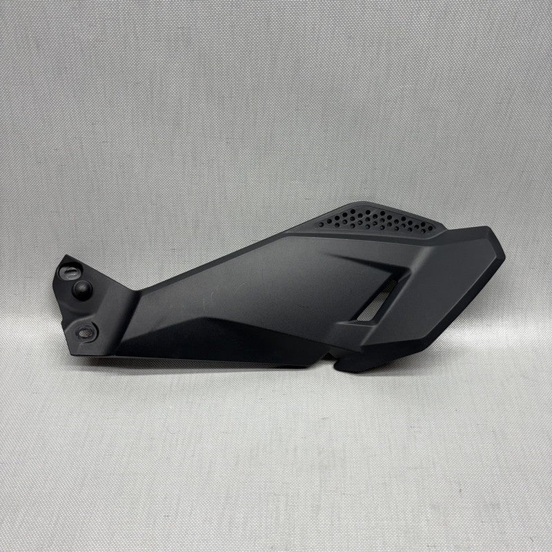 8556638 BMW R1250 GS RIGHT TANK FAIRING COVER 2018 2019 2020 OEM 8556638