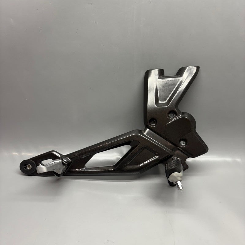 G310 R BMW G 310R FOOT REST PEG MOUNT RIGHT 2019 2020 2021 2022 2023 2024 2025 OEM