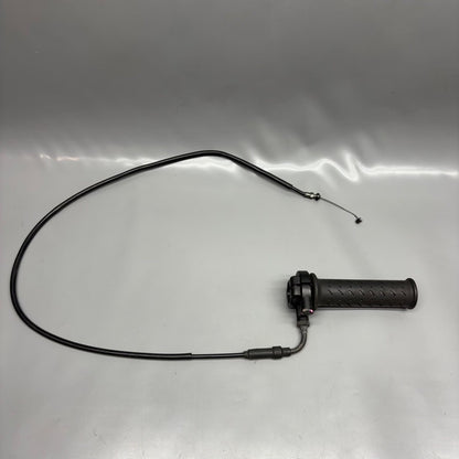G 310R BMW G 310R HANDLE BAR GRIP RIGHT 2019 2020 2021 2022 2023 2024 2025 OEM