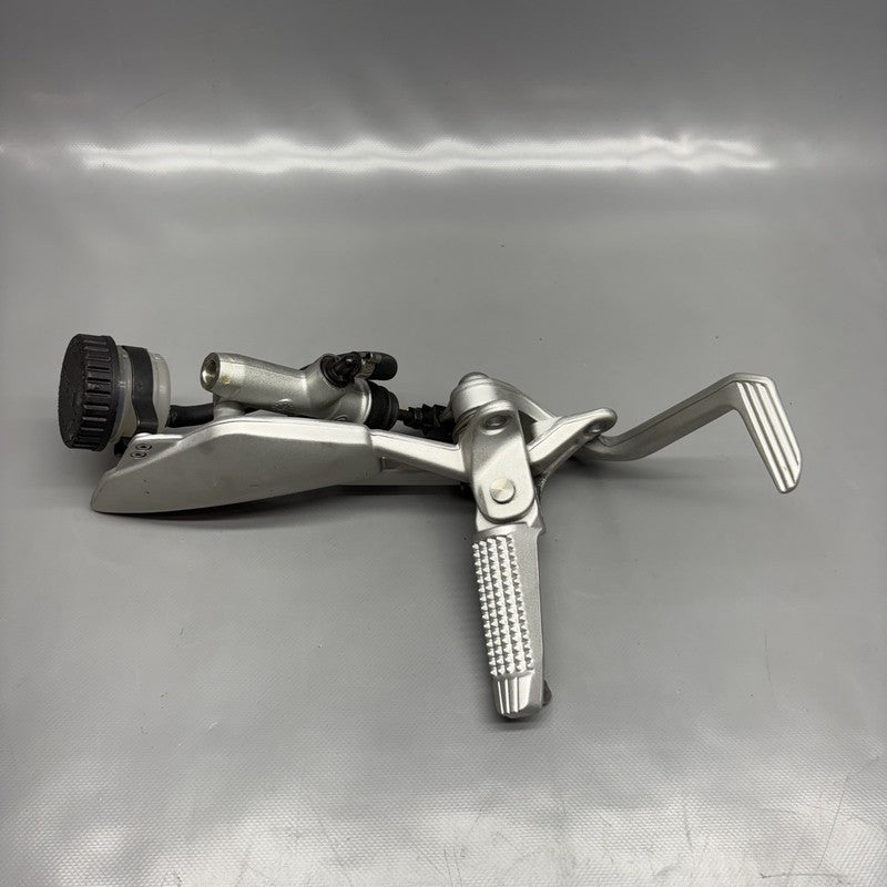 7660154 BMW K1300S REAR BRAKE MASTER CYLINDER 2007-2011 2012 2013 2014 2015 OEM 7660154