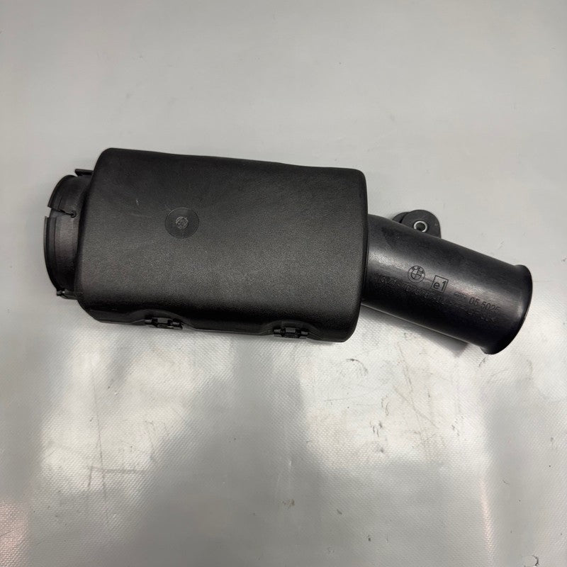 BMW K 1200LT INTAKE TUBE WITH CUP 2005 2006 2007 2008 2009 OEM 7675767