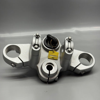BMW F800ST UPPER CROSS BRACE 2006 2007 2008 2009 2010 2011 2012 OEM 76