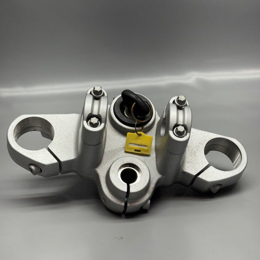 BMW F800ST UPPER CROSS BRACE 2006 2007 2008 2009 2010 2011 2012 OEM 76