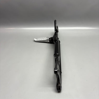 G310 GS BMW G310 GS FOOTREST BRACKET RIGHT REAR 2016-2020 2021 2022 2023 2024 2025 OEM