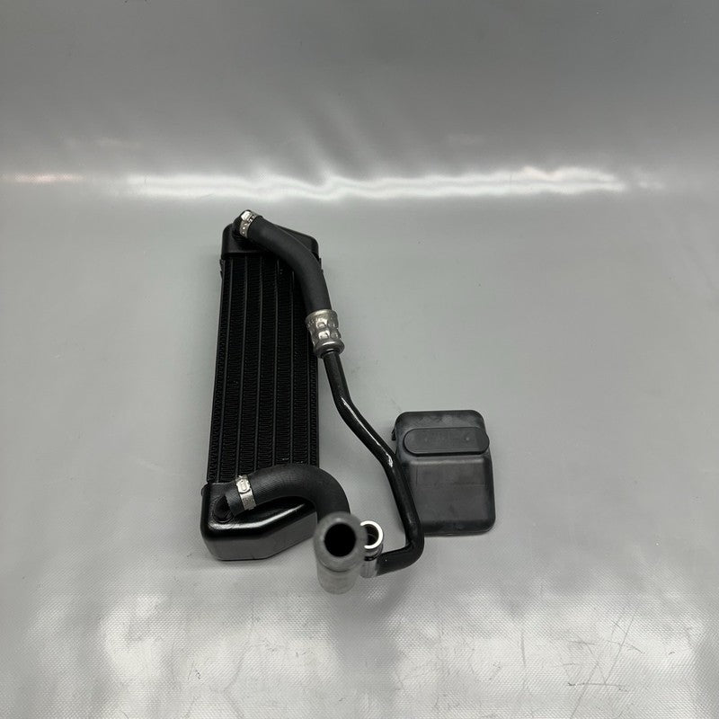 7723495 BMW K1600GTL OIL COOLER 2015 2016 2017 2018 2019 2020 2021 OEM 7723495