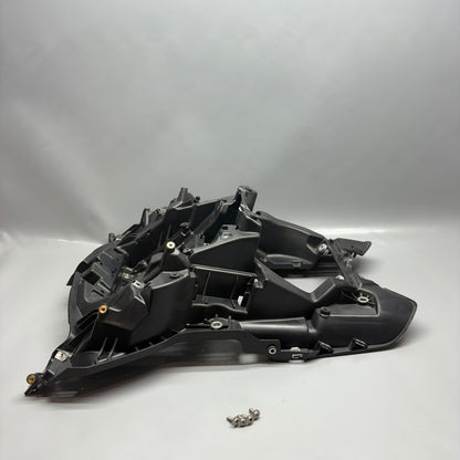 9899419 BMW R18 TRANSCONTINENTAL WINDSHIELD MOUNT 2020 2021 2022 2023 2024 OEM 9899419