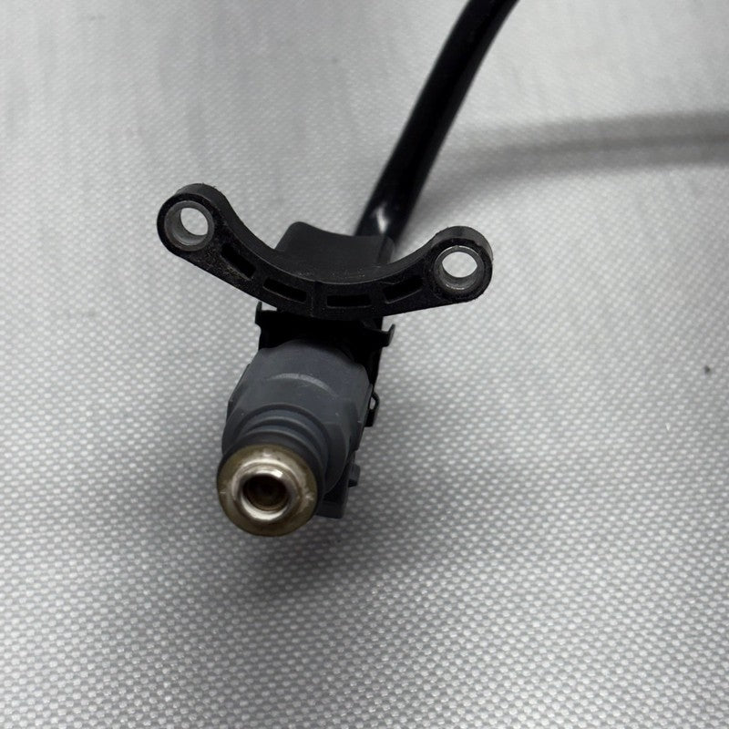 R1150RS BMW R1150RS FUEL DISTRIBUTER 2002 2003 2004 2005 2006 OEM