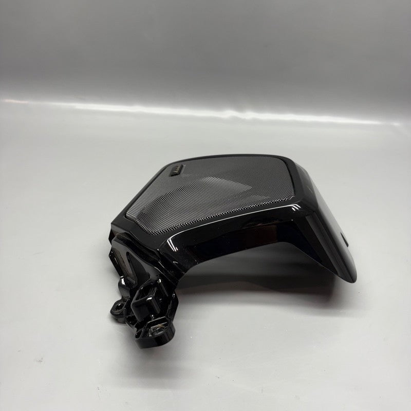 9899460 BMW R18 B LOUDSPEAKER COVER RIGHT 2020 2021 2022 2023 2024 OEM 9899460