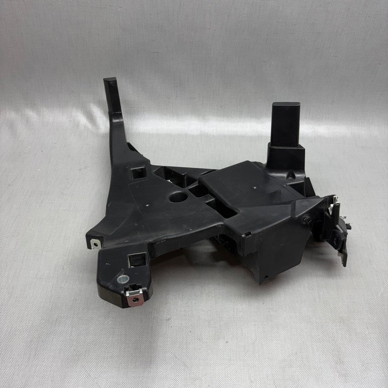 BMW C 650 EVOLUTION FRONT PANEL CARRIER RIGHT 2015 2016 2017 2018 OEM 