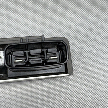 7718422 BMW C 650 SPORT VOLTAGE REGULATOR 2014 2015 2016 2017 2018 2019 2020 OEM 7718422