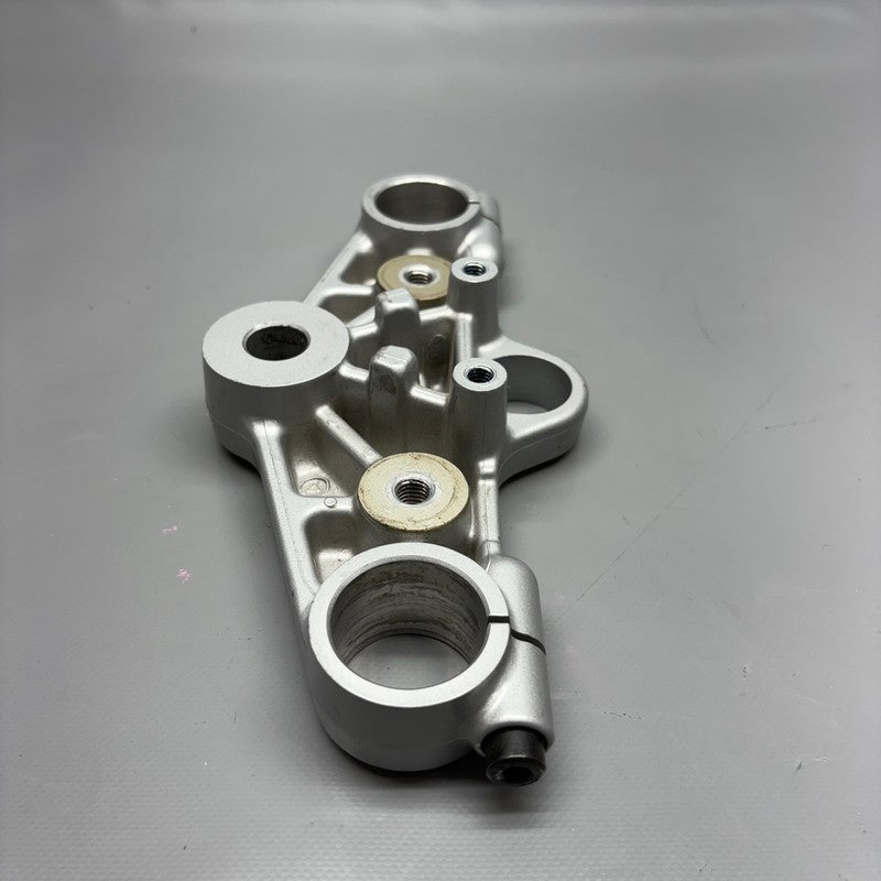 BMW R1150RS TRIPPLE CLAMP TREE UPPER 2002 2003 2004 2005 2006 OEM 2311