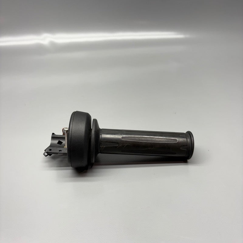 BMW R1300GS TROPHY E-THROTTLE GRIP RIGHT 2022 2023 2024 OEM 8552120
