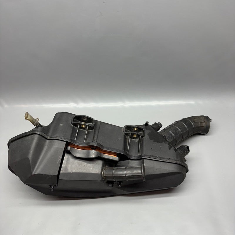 BMW C400X INTAKE MUFFLER 2018 2019 2020 OEM 8552423