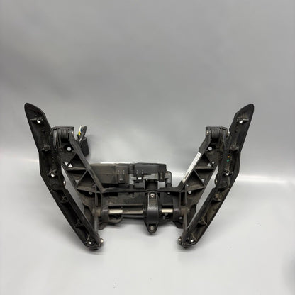 BMW K1600 BAGGER WINDSHIELD ADJUSTMENT 2017 2018 2019 2020 2021 OEM 85