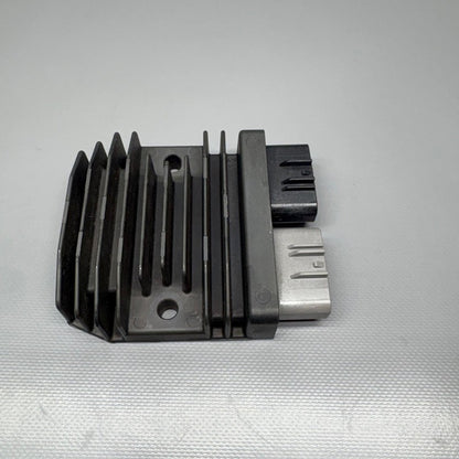 9467618 BMW S1000R RECTIFIER VOLTAGE 2020 2021 2022 2023 2024 2025 OEM 9467618