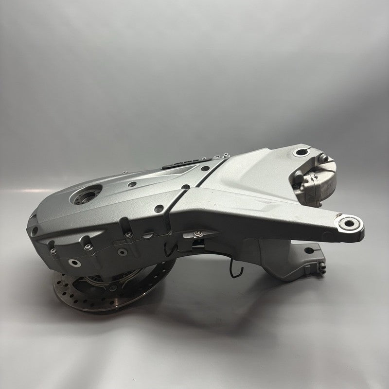 85259470 BMW C650 GT REAR WHEEL SWING ARM 2011 2012 2013 2014 2015 OEM 85259470