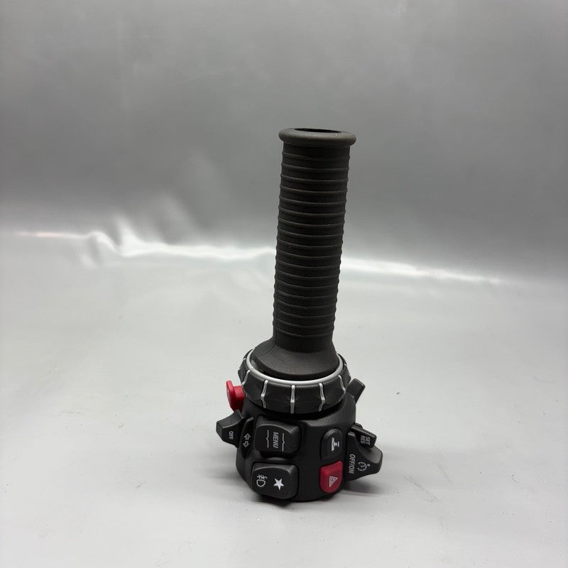 R18 TRANSCONTINENTAL BMW R18 TRANSCONTINENTAL HANDLE MULTICONTROLER AND SWITCH 2020-2024 2025 OEM