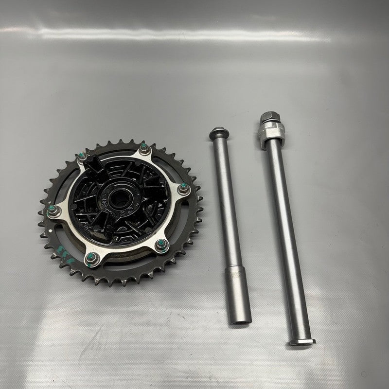 BMW G310R US SPROCKET HUB 2016 2017 2018 2019 2020 OEM 8560453