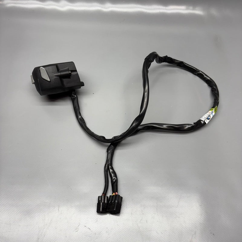 BMW G310R US LIGHT HORN CONTROL SWITCH LEFT 2016 2017 2018 2019 2020 O