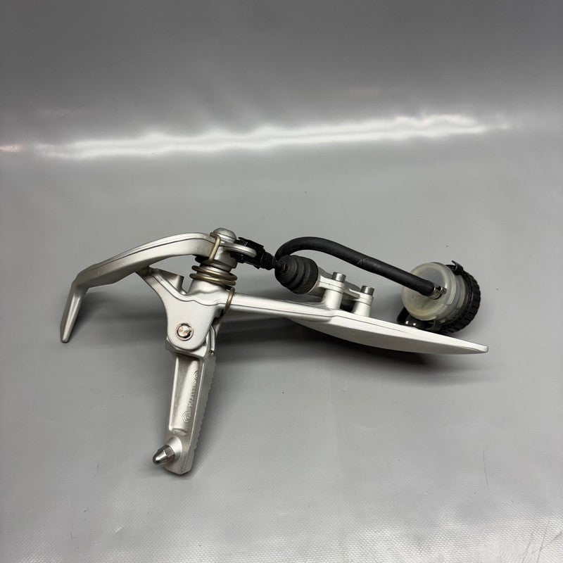 BMW K1300S REAR BRAKE MASTER CYLINDER 2007-2011 2012 2013 2014 2015 OE