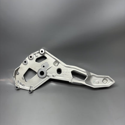 8404013 BMW F900R FOOTPEG PLATE RIGHT 2020 2021 2022 2023 2024 OEM 8404013