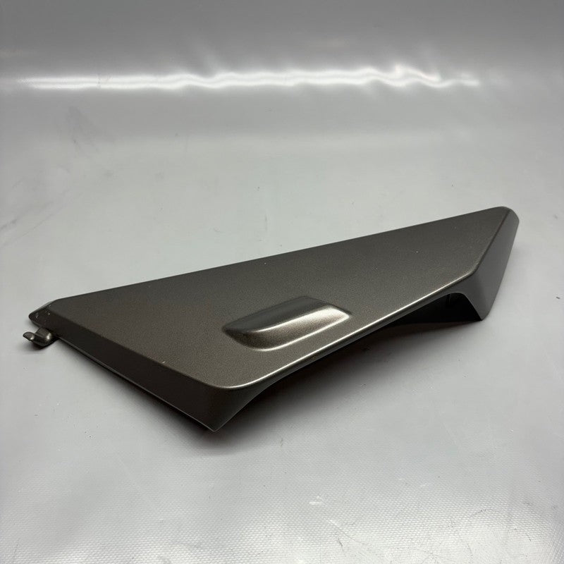 7710436 BMW K1600GT RIGHT FRONT TRIM FAIRING 2011 2012 2013 2014 2015 2016 OEM 7710436