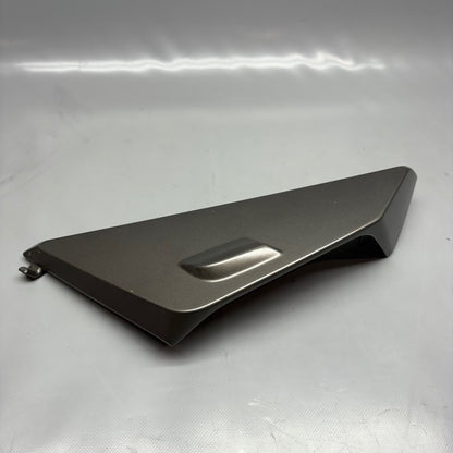 7710436 BMW K1600GT RIGHT FRONT TRIM FAIRING 2011 2012 2013 2014 2015 2016 OEM 7710436