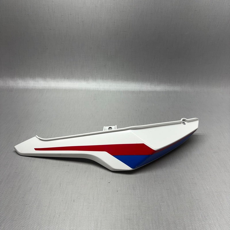 BMW G310R FAIRING RIGHT REAR 2017 2018 OEM 8556778