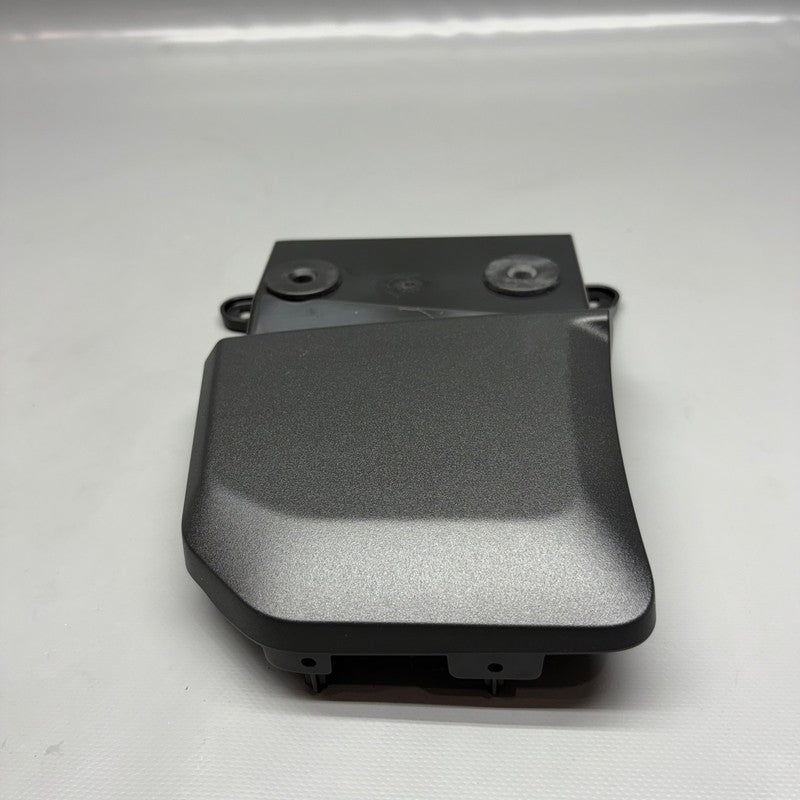 9899447 BMW R18 TRANSCONTINENTAL BATTERY COVER LEFT BOTTOM 2020-2022 2023 2024 2025 OEM