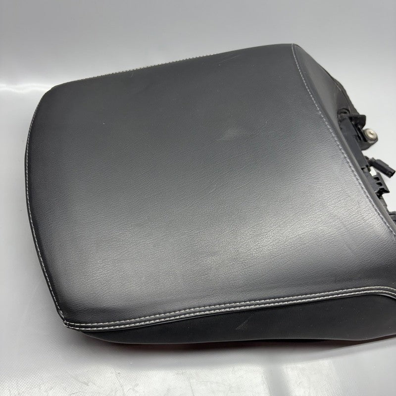 BMW K1600GT PASSENGER SEAT 2011 2012 2013 2014 2015 2016 OEM 7712119