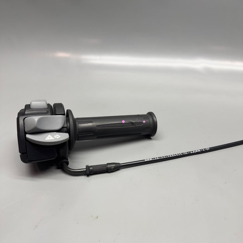BMW F800ST HANDLE GRIP WITH SWITCH 2006 2007 2008 2009 2010 2011 2012 