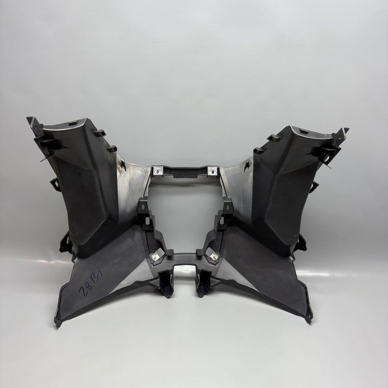 8566808 BMW C400X LEG SHIELD BOTTOM 2018 2019 2020 OEM 8566808