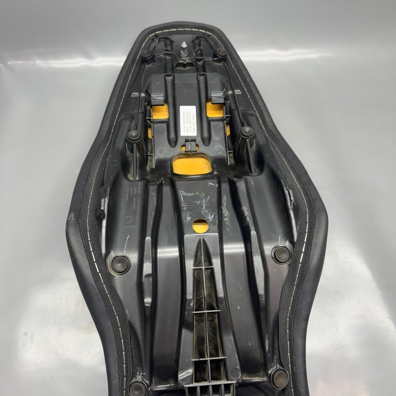 8558949 BMW G310GS SEAT 2016 2017 2018 2019 2020 OEM 8558949
