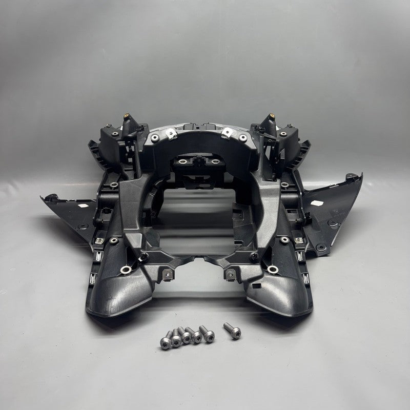 9899420 BMW R18 B FRONT PANEL CARRIER 2020 2021 2022 2023 2024 OEM 9899420