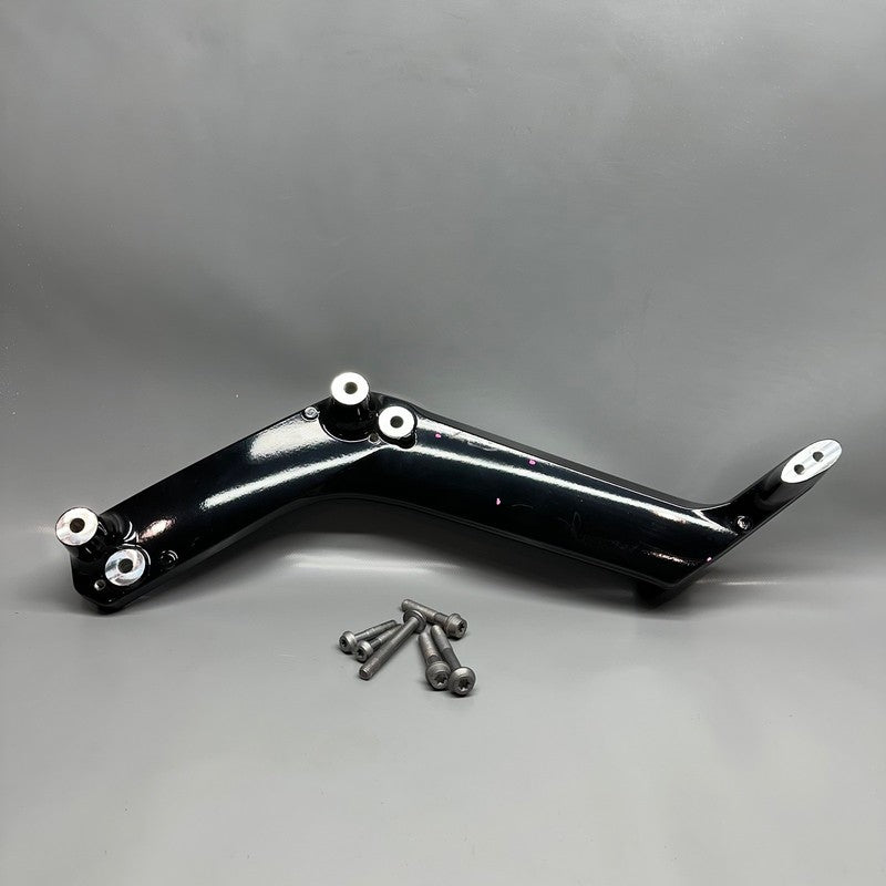 BMW R18 TRANSCONTINENTAL TRUNK SUPPORT BRACKET RIGHT 2020-2023 2024 20
