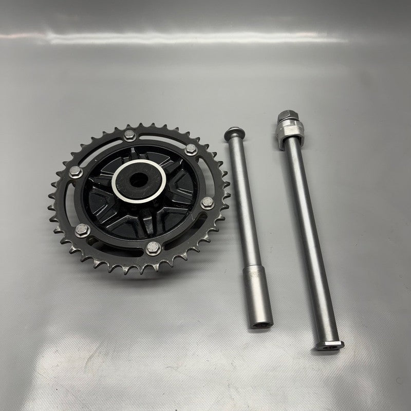 BMW G310R US SPROCKET HUB 2016 2017 2018 2019 2020 OEM 8560453