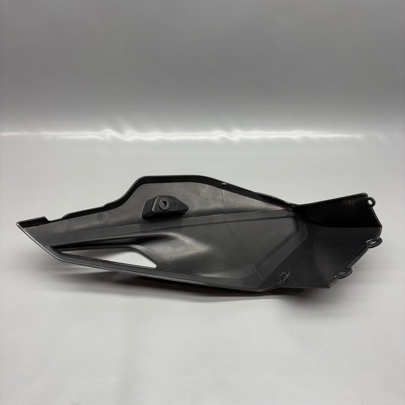 BMW S1000XR ENGINE SPOILER LEFT 2014 2015 2016 2017 2018 2019 OEM 7717