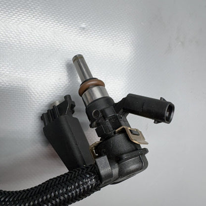 R1300GS ADVENTURE BMW R1300GS ADVENTURE FUEL DISTRIBUTER INJECTION VALVE 2023 2024 2025 OEM