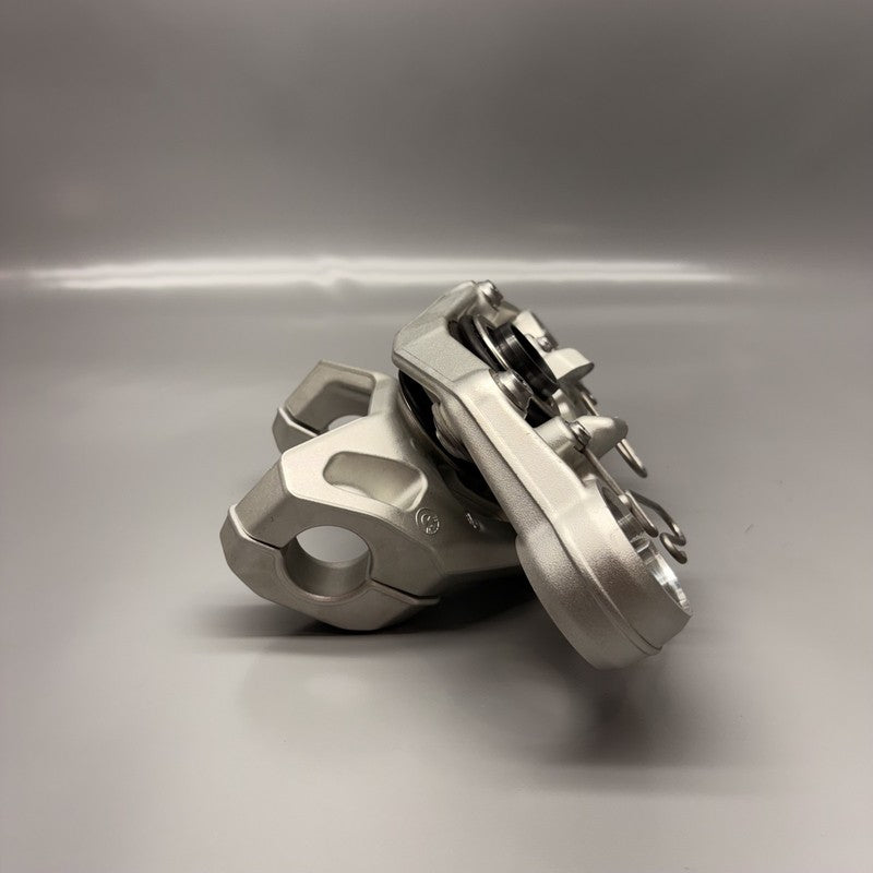 7924206 BMW R1300GS FORK BRIDGE UPPER 2022 2023 2024 OEM 7924206