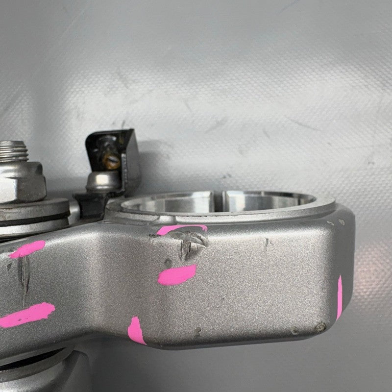 BMW G310R TRIPLE TREE CROSS BRACE 2017 2018 OEM 8554115