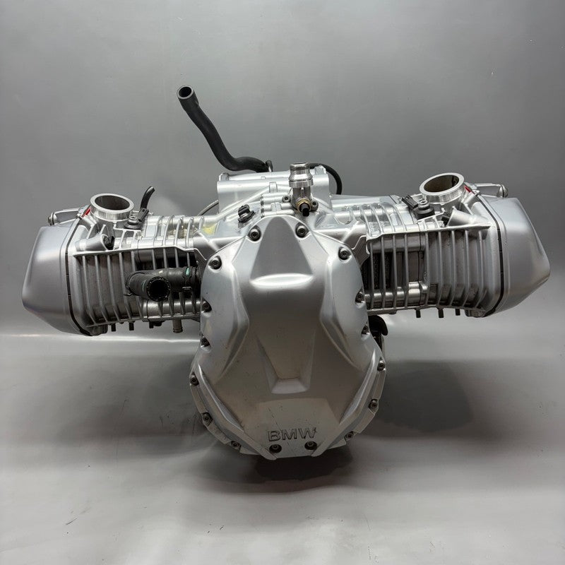 BMW R1250RT ENGINE MOTOR  2018 2019 2020 2021 OEM 270 MILES