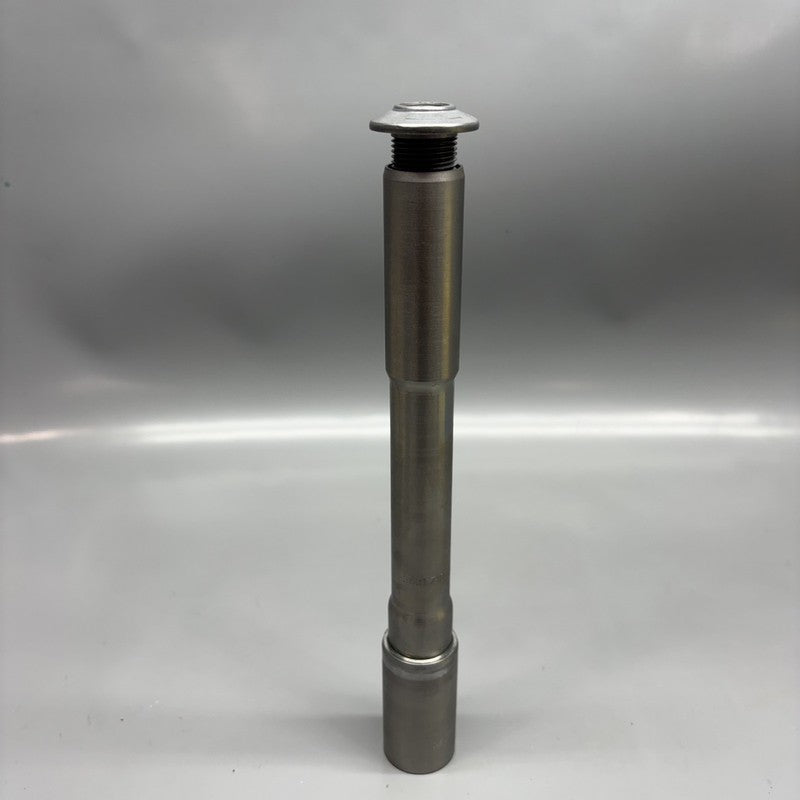 R1300GS ADVENTURE BMW R1300GS ADVENTURE FRONT AXLE  2023 2024 2025 OEM