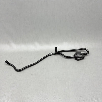 8567224 BMW R1250 GS RIGHT FUEL TANK BREATHER VALVE 2018 2019 2020 OEM 8567224