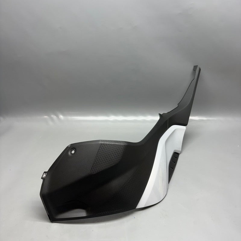 BMW S1000R TANK TRIM LEFT 2020 2021 2022 2023 2024 2025 OEM 8569771