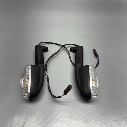 R1200GS BMW R1200GS SIGNAL LIGHTS FRONT 2009 2010 2011 2012 2013 OEM 