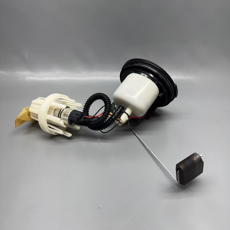 BMW R1250RT FUEL PUMP 2013-2016 2017 2018 2019 2020 20212 2022 2023 20