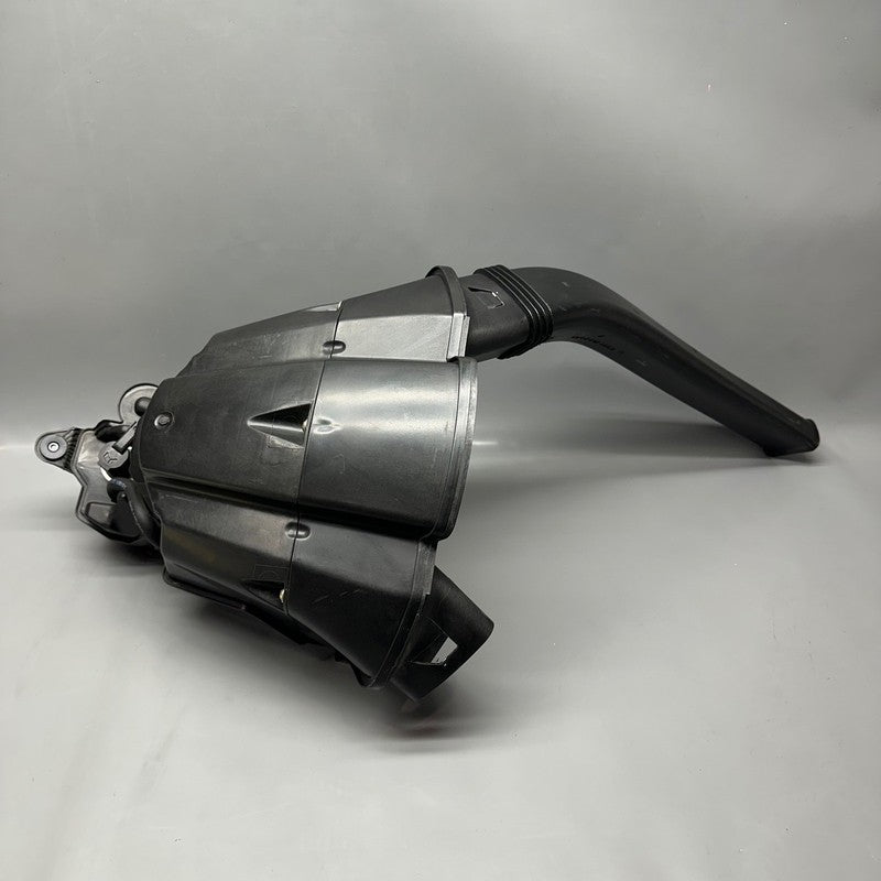 BMW K1600GTL AIR INTAKE BOX 2015 2016 2017 2018 2019 2020 2021 OEM