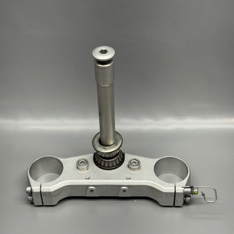 BMW G650X K15 LOWER FORK CROSS BRACE 2006 2007 OEM 7696619
