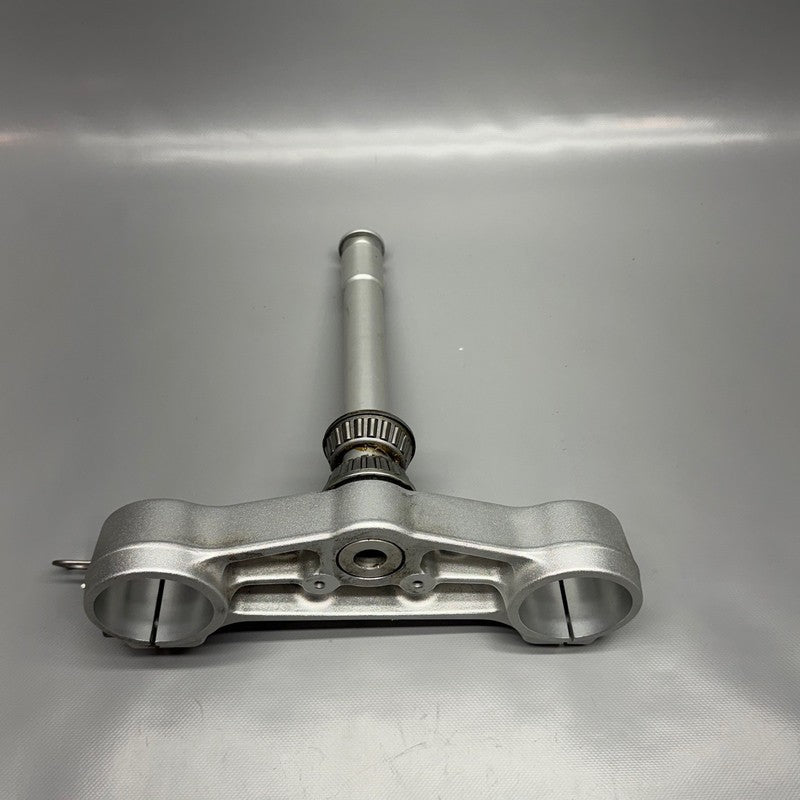 BMW G650X K15 LOWER FORK CROSS BRACE 2006 2007 OEM 7696619